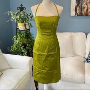 chartreuse strapless dress, med